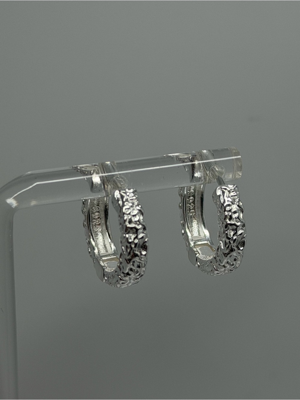 925 Sterling Silver stamped huggies  Hoops Earrings for unisex- For Sale !
